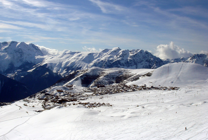 Alpe d'Huez village from a distance