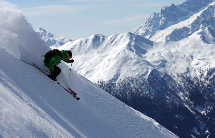 Best Ski Resorts for Advanced Skiers