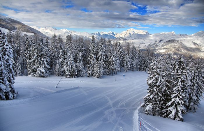 Pila ski resorts