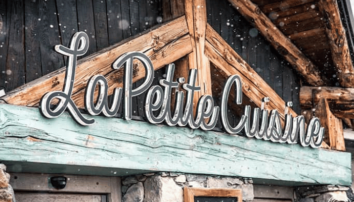 Le Petit Cuisine apres ski and nightlife at Morzine ski resort