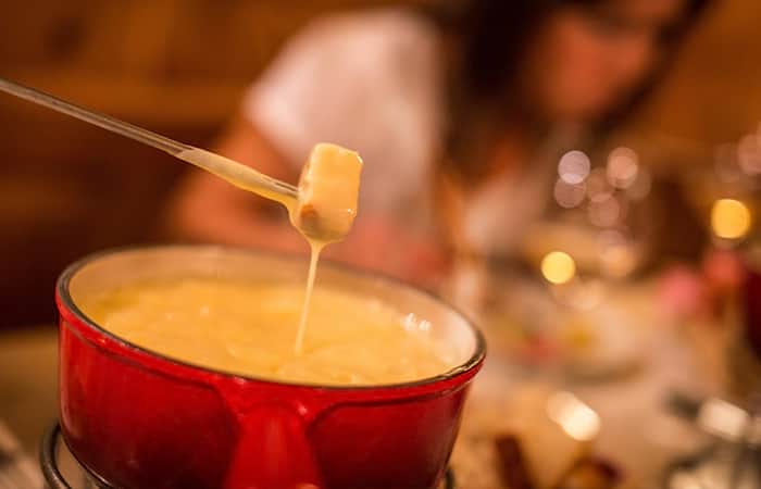 Fondue at Le Michet restaurant nightlife in Flaine