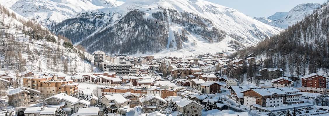 Best Val d'Isere apres ski and nightlife